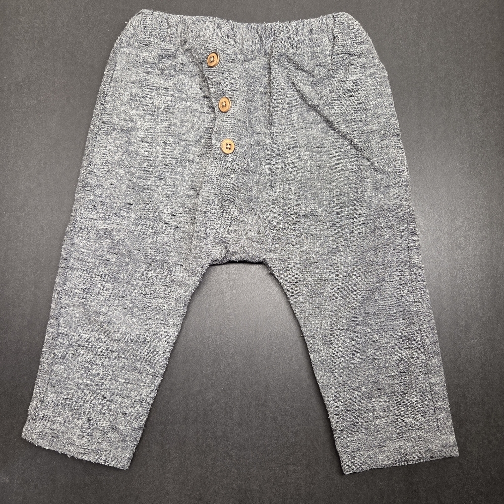 Zara Baby 6-9mos Stylish Grey Lounge Pant With Wooden Button Knit Pocket Details